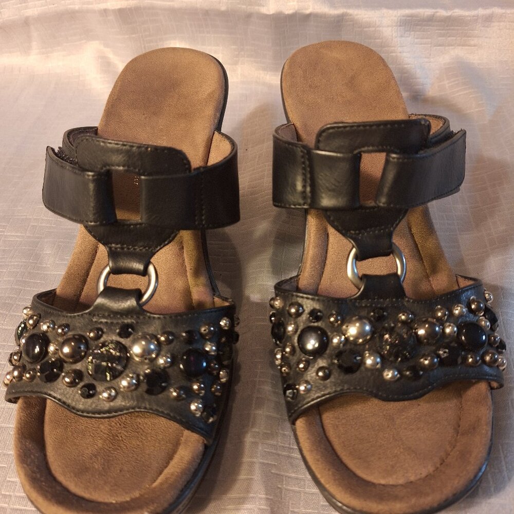 Naturalizer Soul Wedge Sandal Jewel Detail